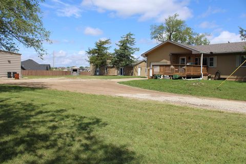 Homes For Sale - 2120 S Holmes Rd<br/> Salina, KS 67401
