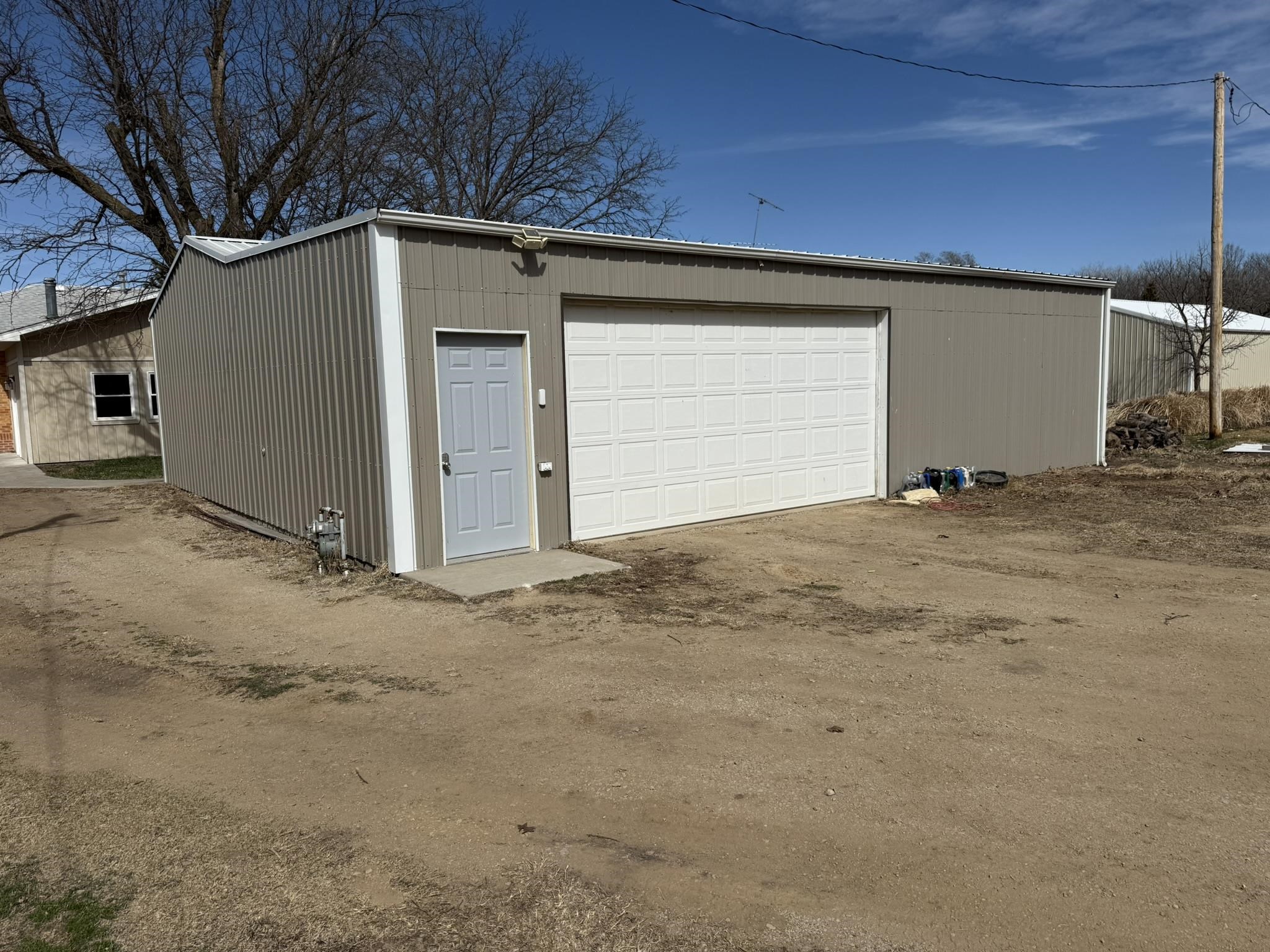 209 24th St, Wilson, Kansas image 26