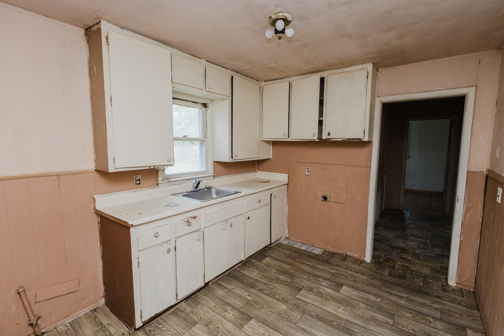 2431 N Mascot Ave, Wichita, Kansas image 7