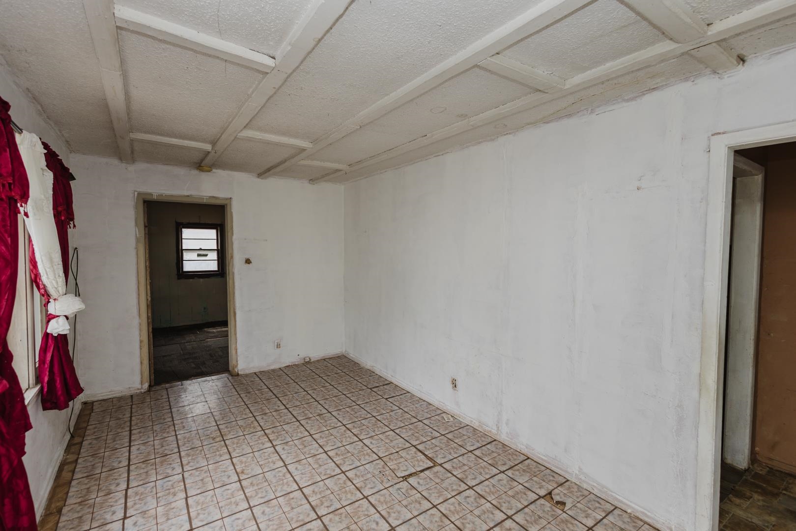 2431 N Mascot Ave, Wichita, Kansas image 4