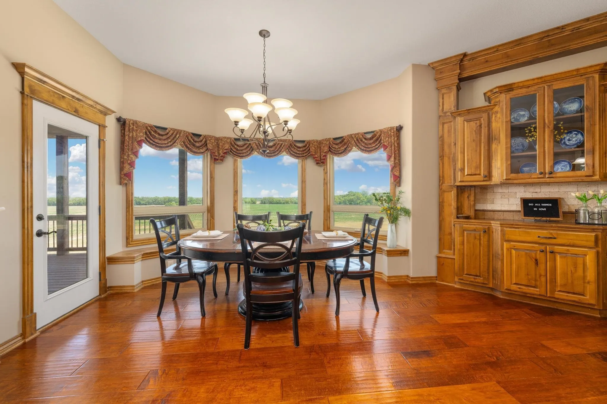 Whitewater, Kansas 67154, United States, 5 Bedrooms Bedrooms, ,3 BathroomsBathrooms,Residential,Pending,49940