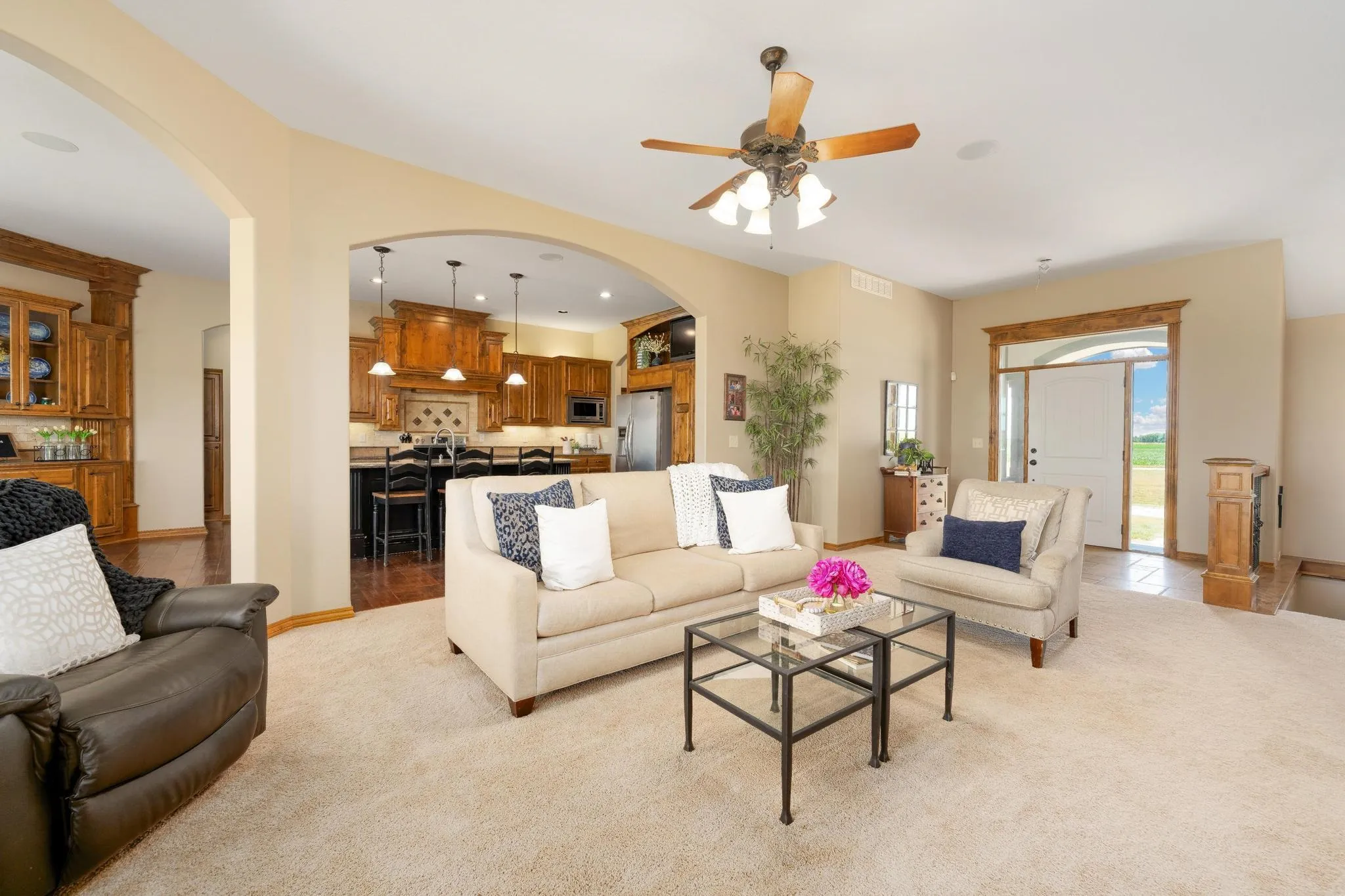 Whitewater, Kansas 67154, United States, 5 Bedrooms Bedrooms, ,3 BathroomsBathrooms,Residential,Pending,49940