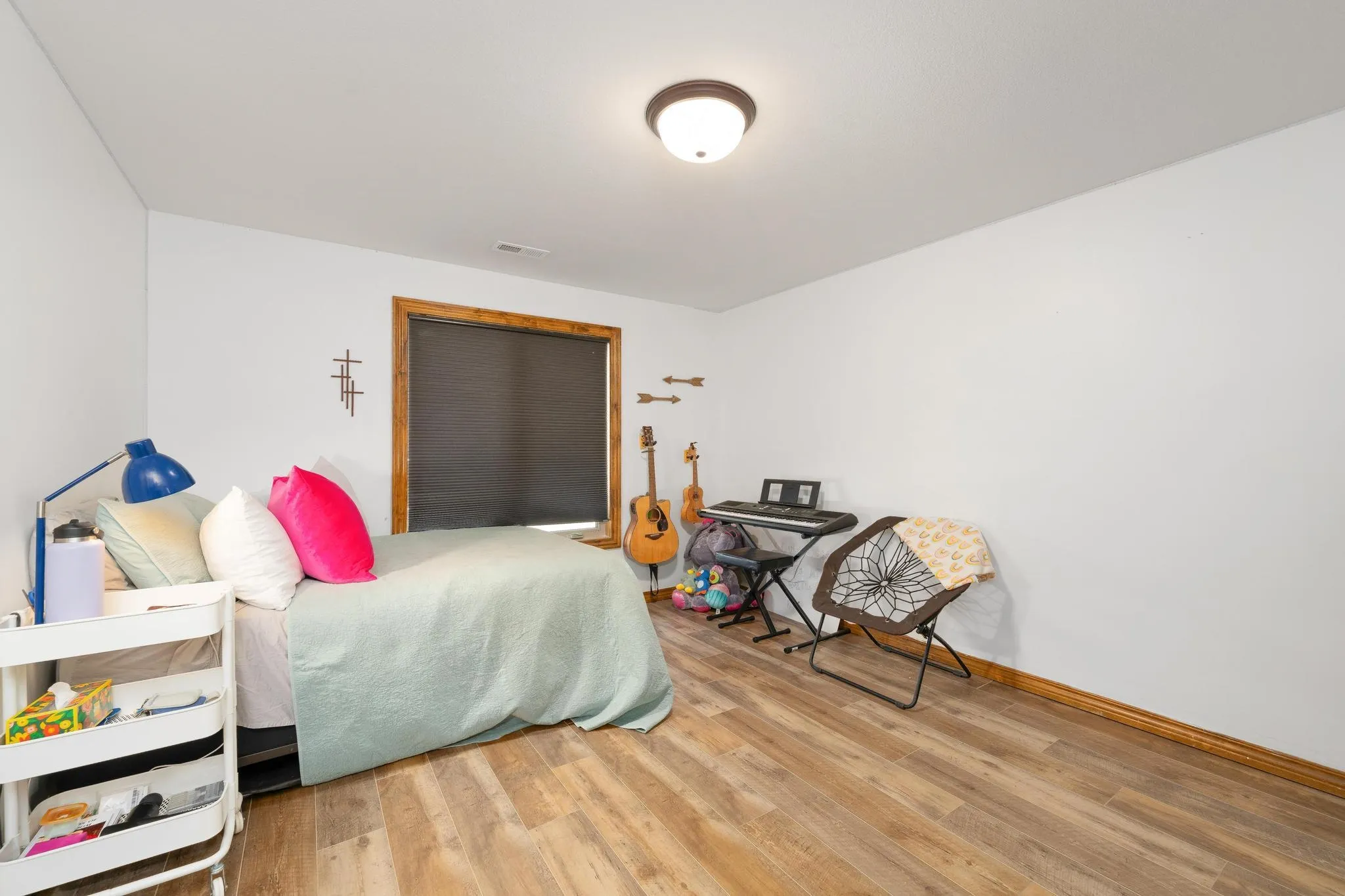 Whitewater, Kansas 67154, United States, 5 Bedrooms Bedrooms, ,3 BathroomsBathrooms,Residential,Pending,49940