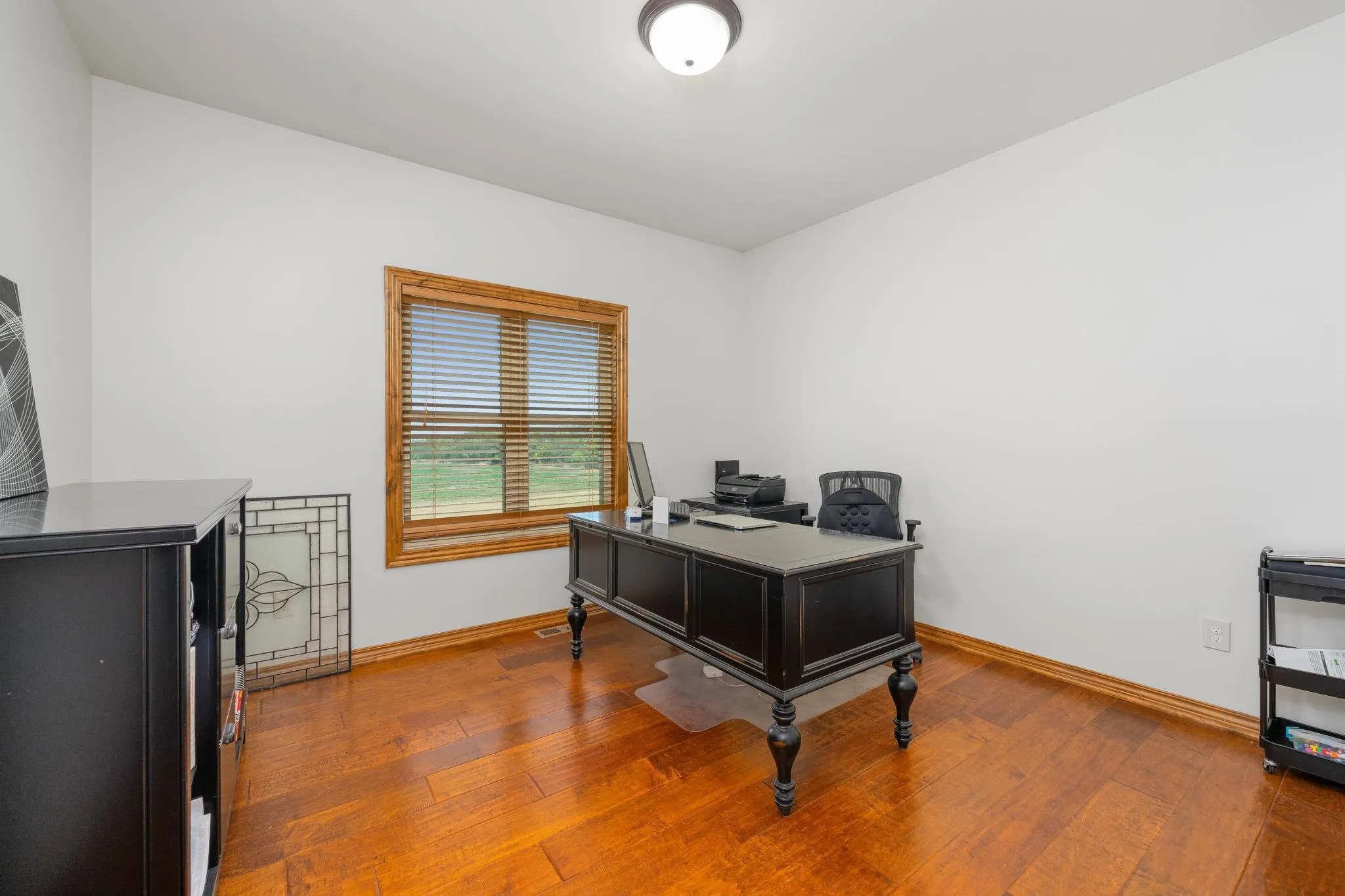 Whitewater, Kansas 67154, United States, 5 Bedrooms Bedrooms, ,3 BathroomsBathrooms,Residential,Pending,49940