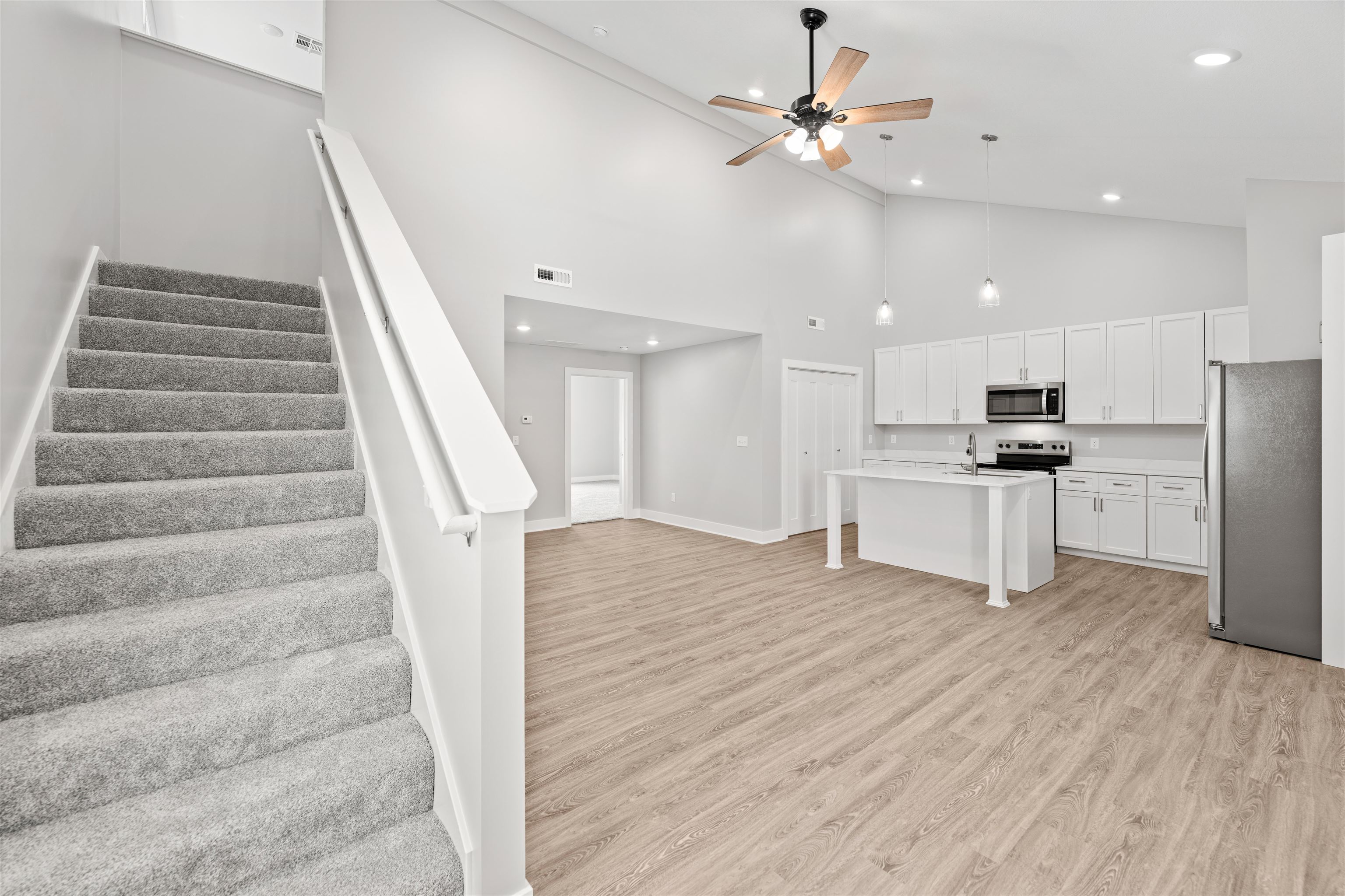2732 Tim Rogers Ln, Salina, Kansas image 3