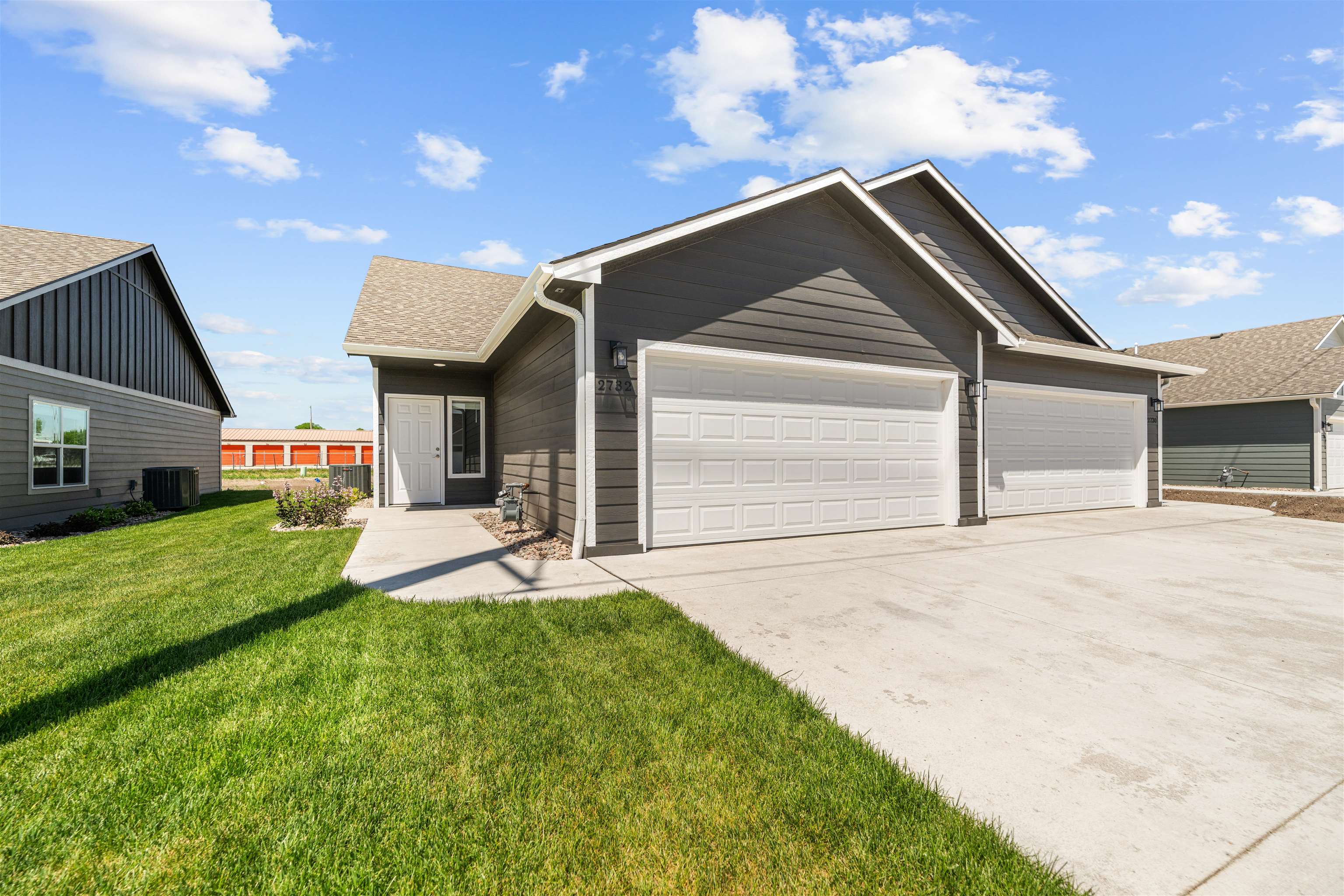 2732 Tim Rogers Ln, Salina, Kansas image 1