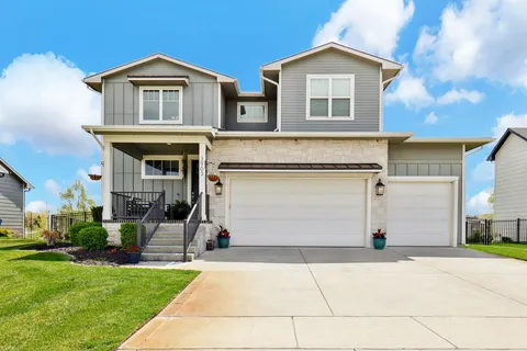 3903 N Estancia Ct, Wichita, KS MLS: 654001