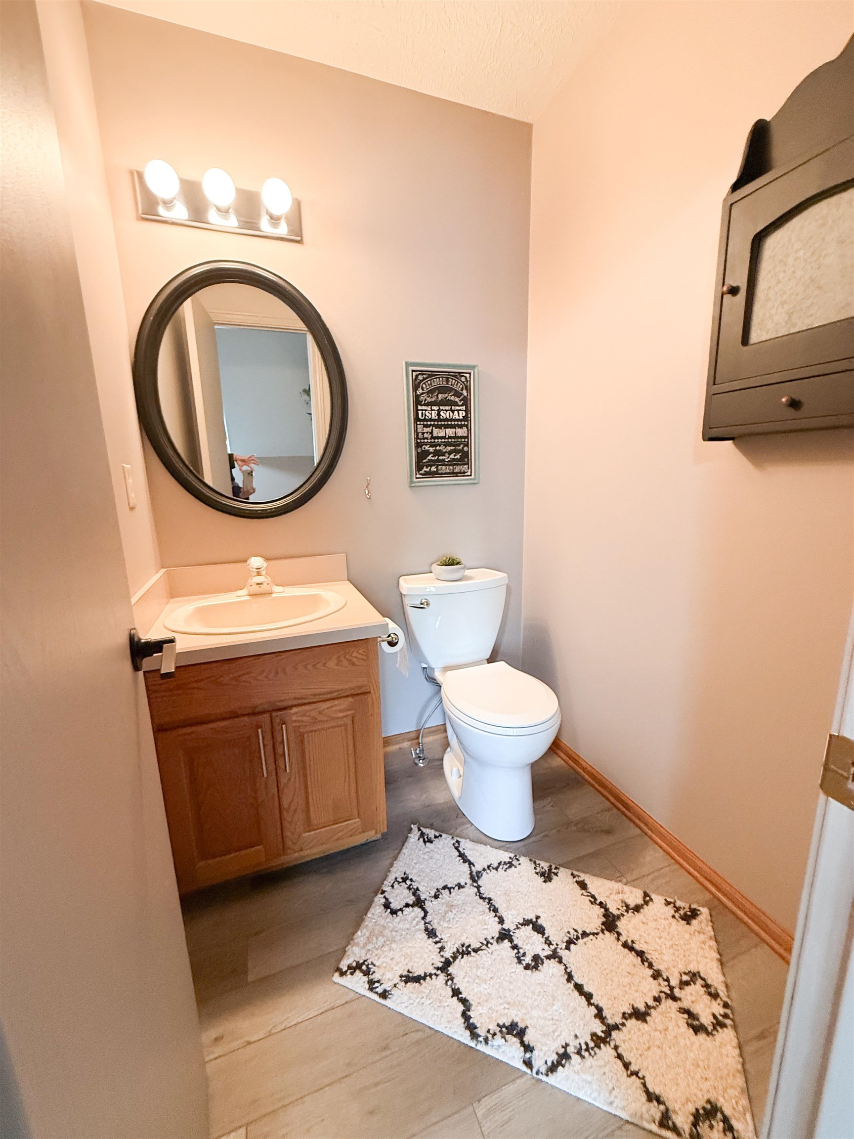 1043 Burr Oak Ln, Salina, Kansas image 22