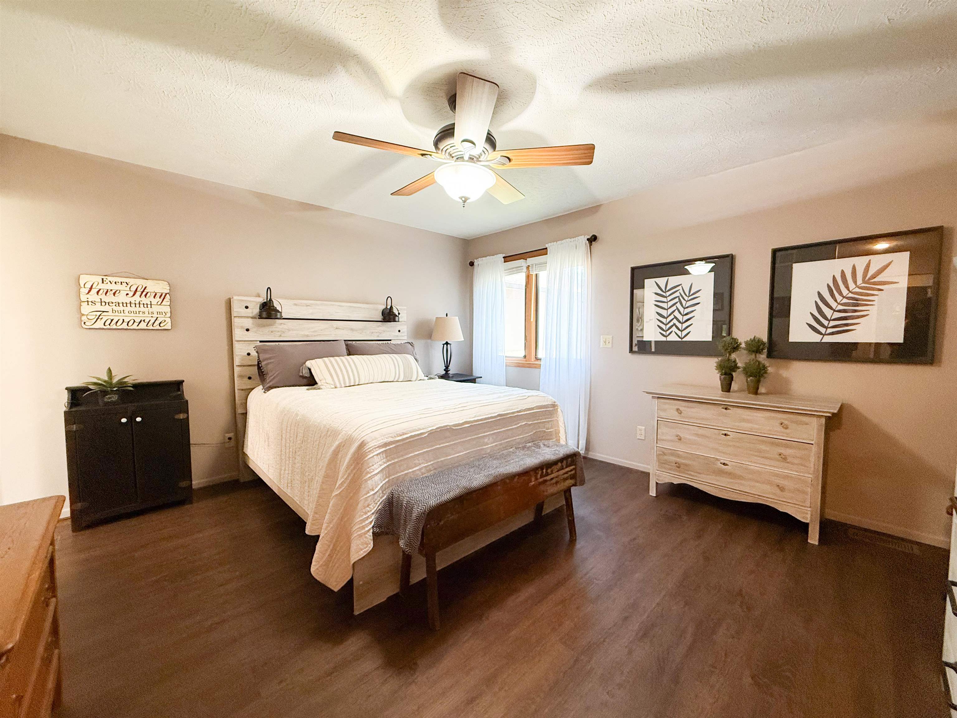 1043 Burr Oak Ln, Salina, Kansas image 11