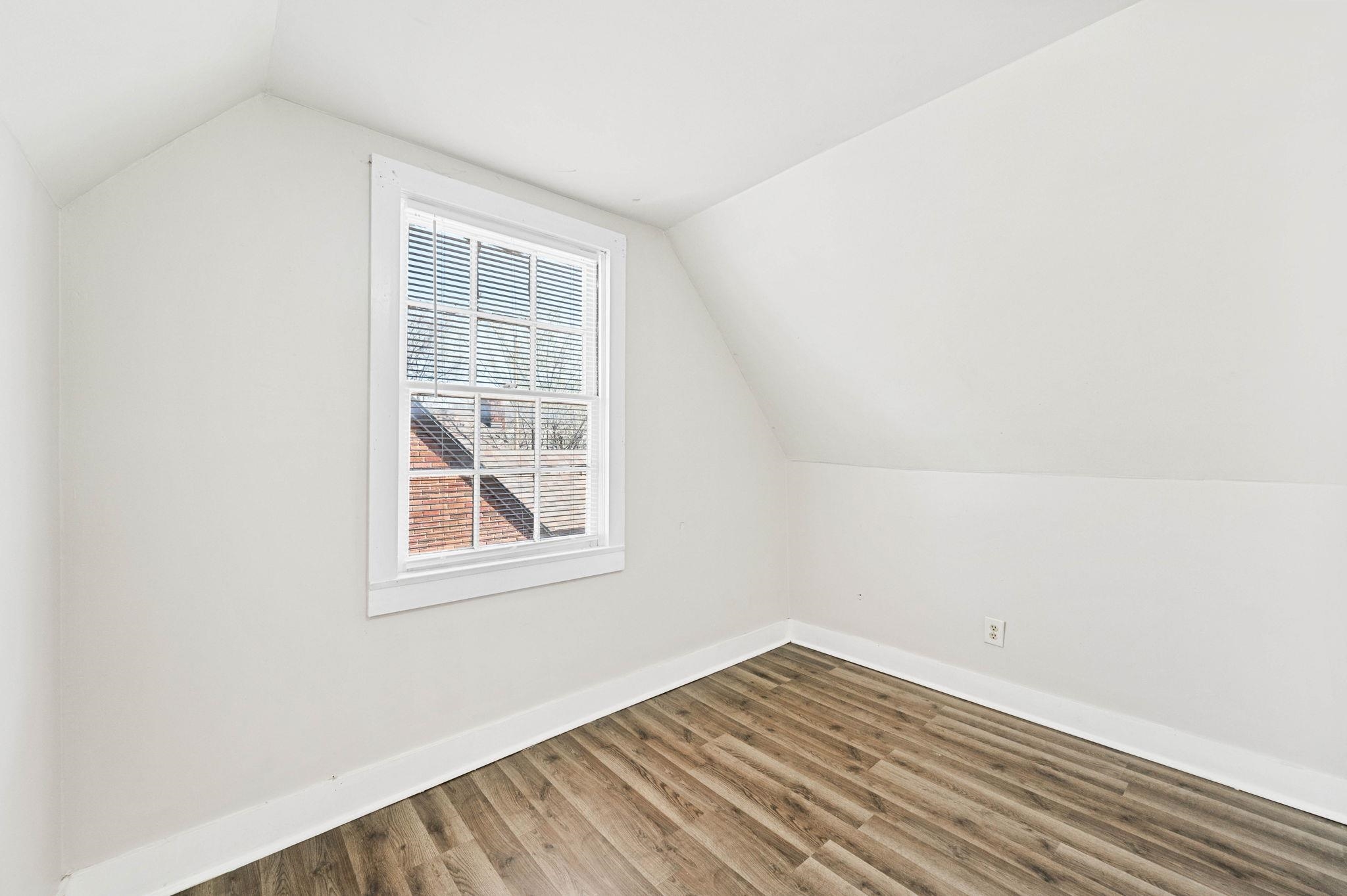 753 S Hillside St, Wichita, Kansas image 16