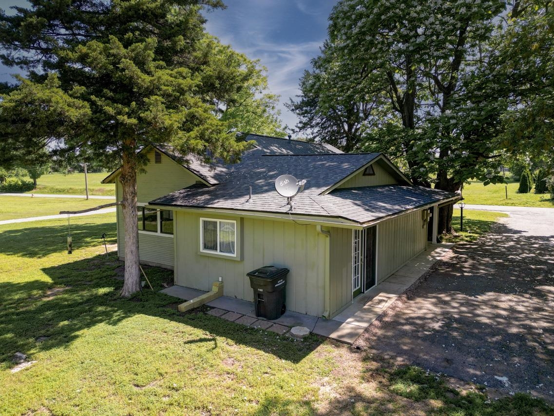 205 S Centennial Rd, Arkansas City, Kansas image 8