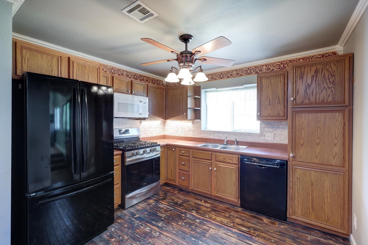 205 S Centennial Rd, Arkansas City, Kansas image 11