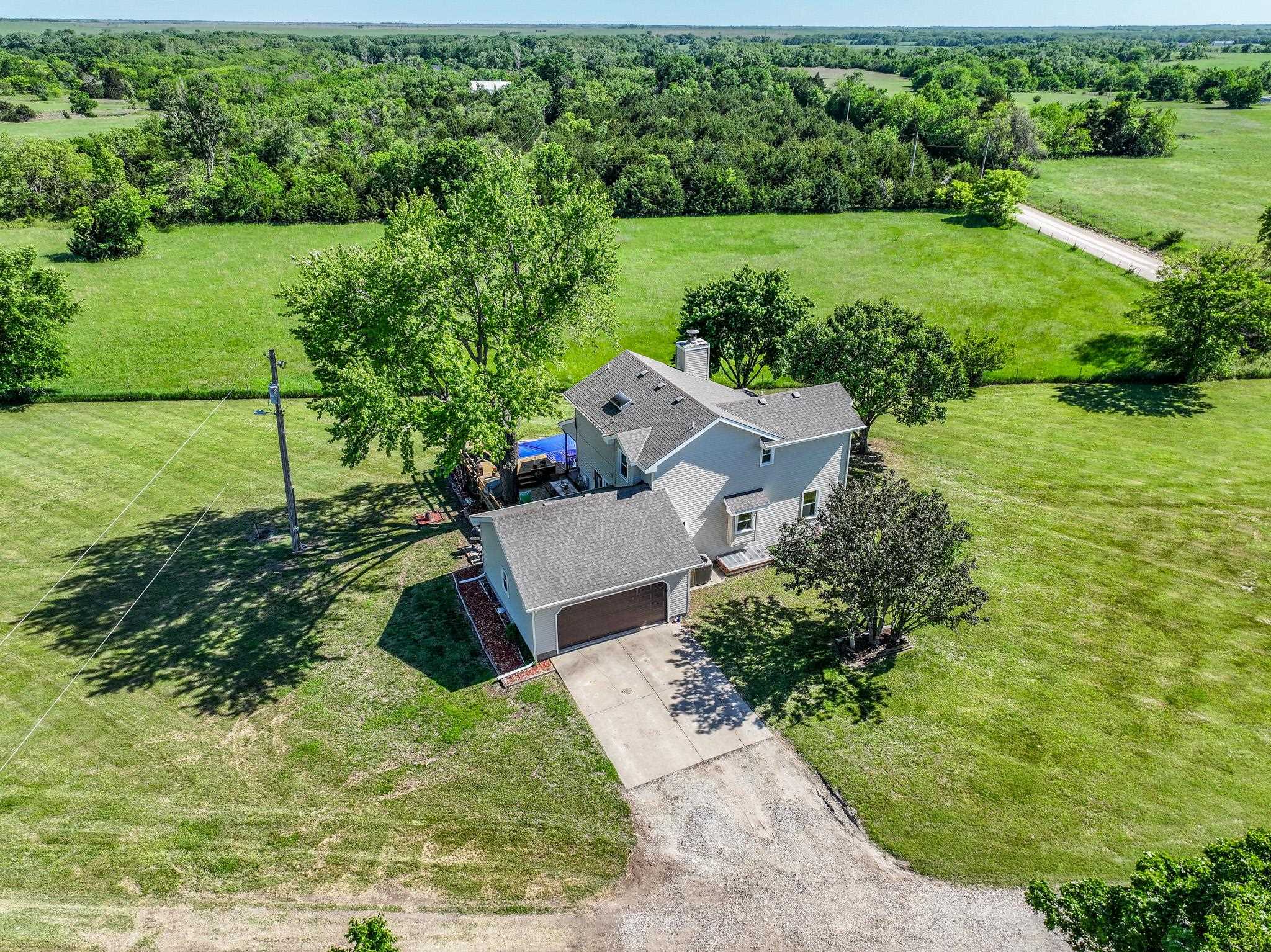 10198 SE Teter Rd, Leon, Kansas image 2