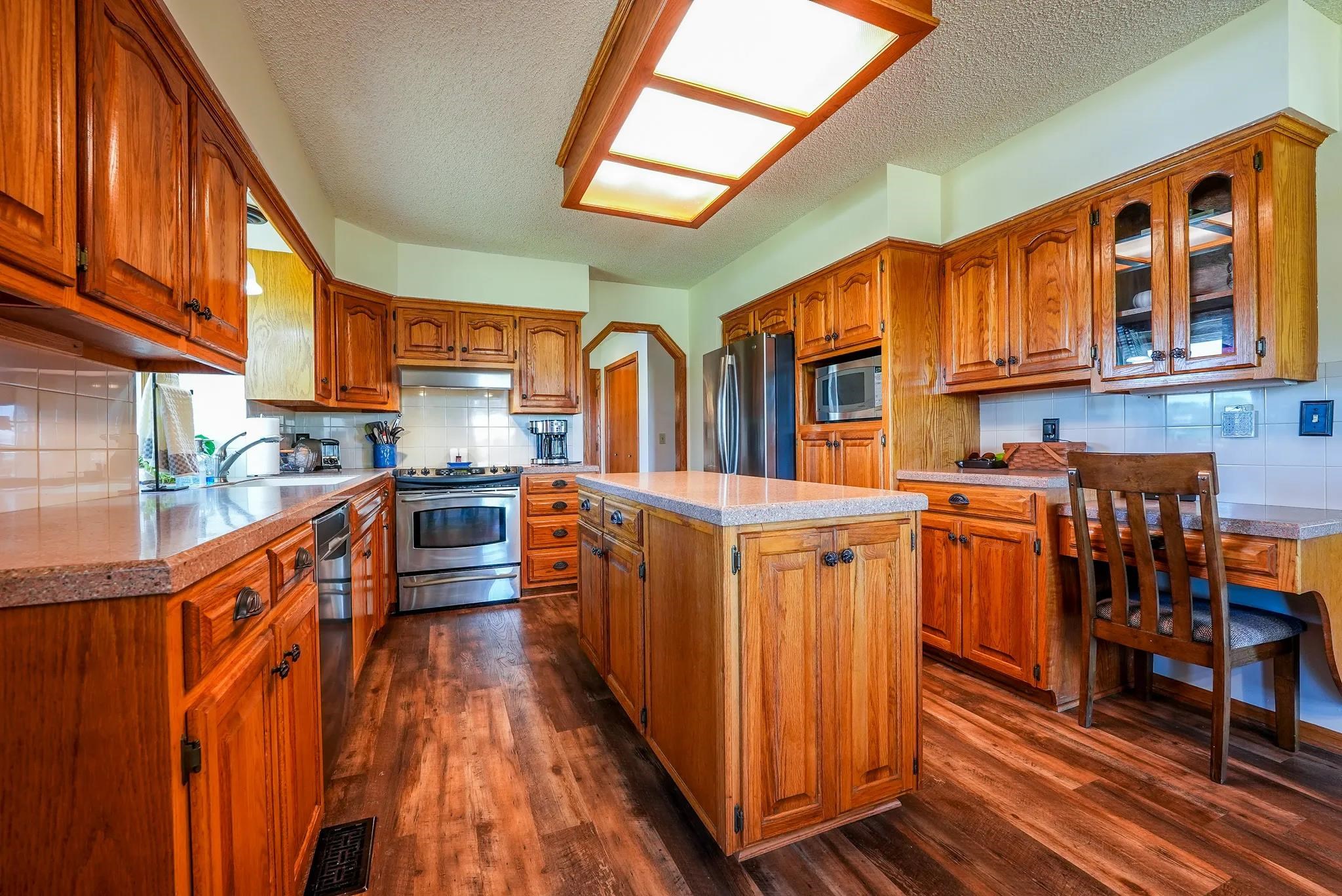 10198 SE Teter Rd, Leon, Kansas image 6