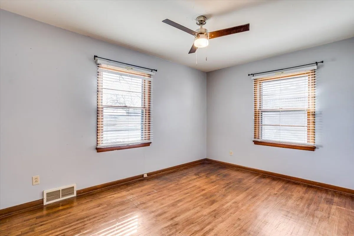 Derby, Kansas 67037, United States, 2 Bedrooms Bedrooms, ,1 BathroomBathrooms,Residential,Pending,89070