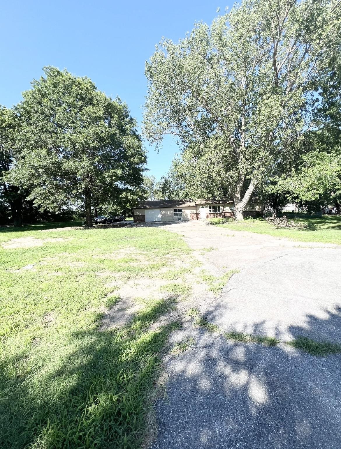 1420 E 59th Ct South Ct, Wichita, Kansas image 1