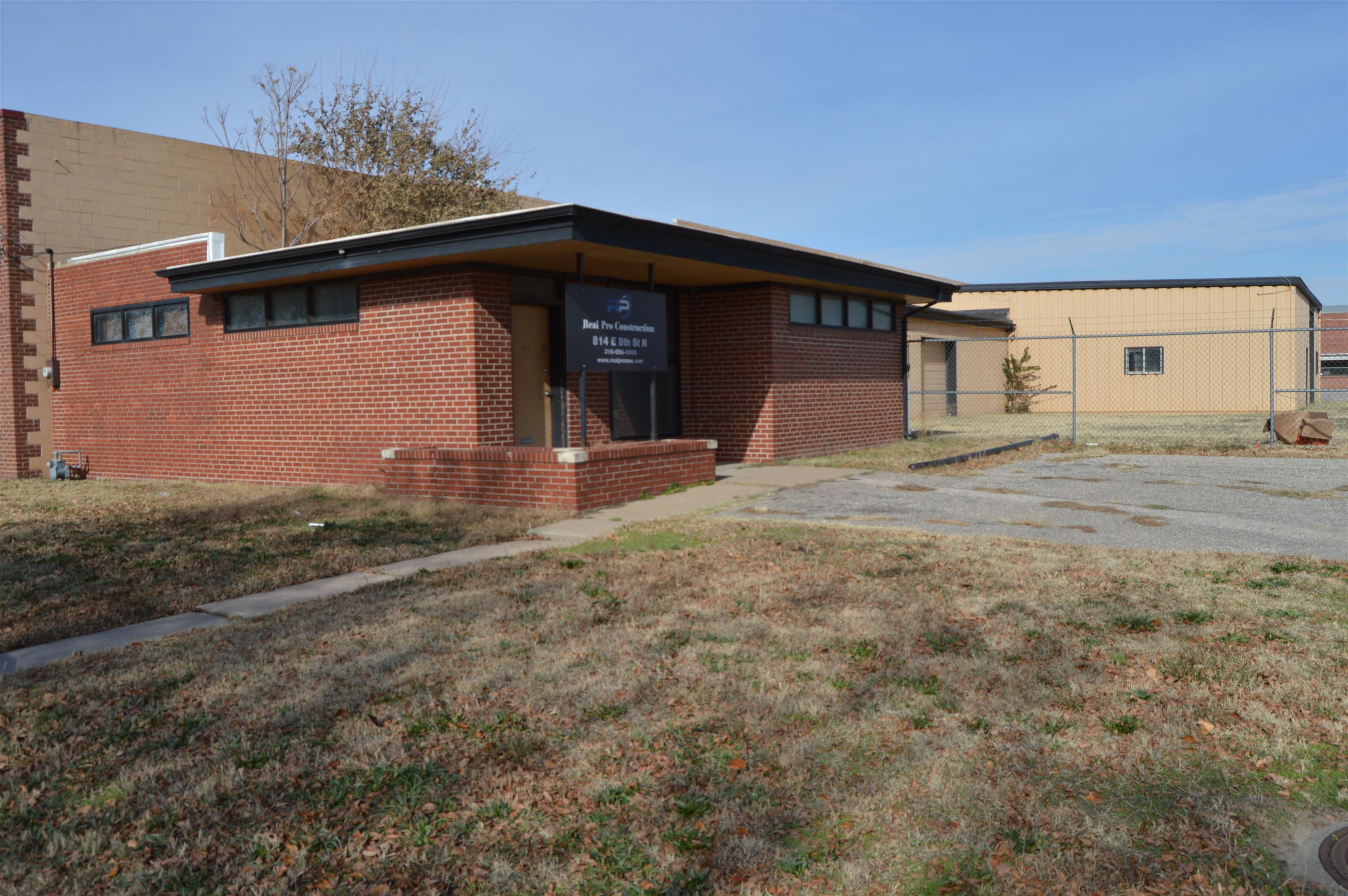 Wichita, Kansas 67214, United States, ,Commercial,Active,72217