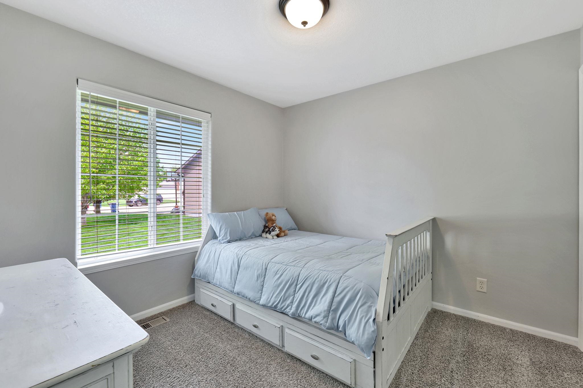 1929 E Cedar Tree Ct, Park City, Kansas image 18