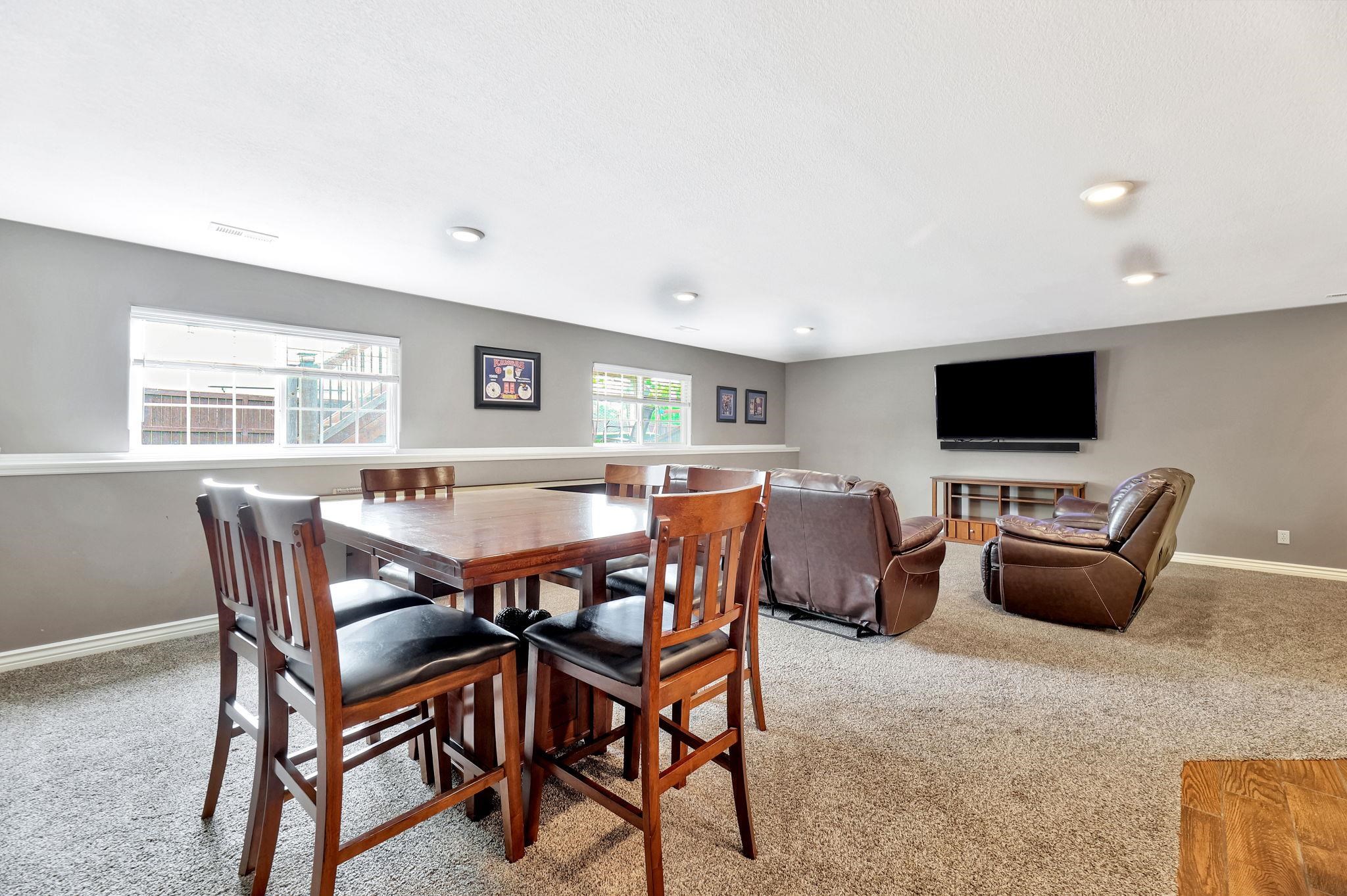 1929 E Cedar Tree Ct, Park City, Kansas image 25