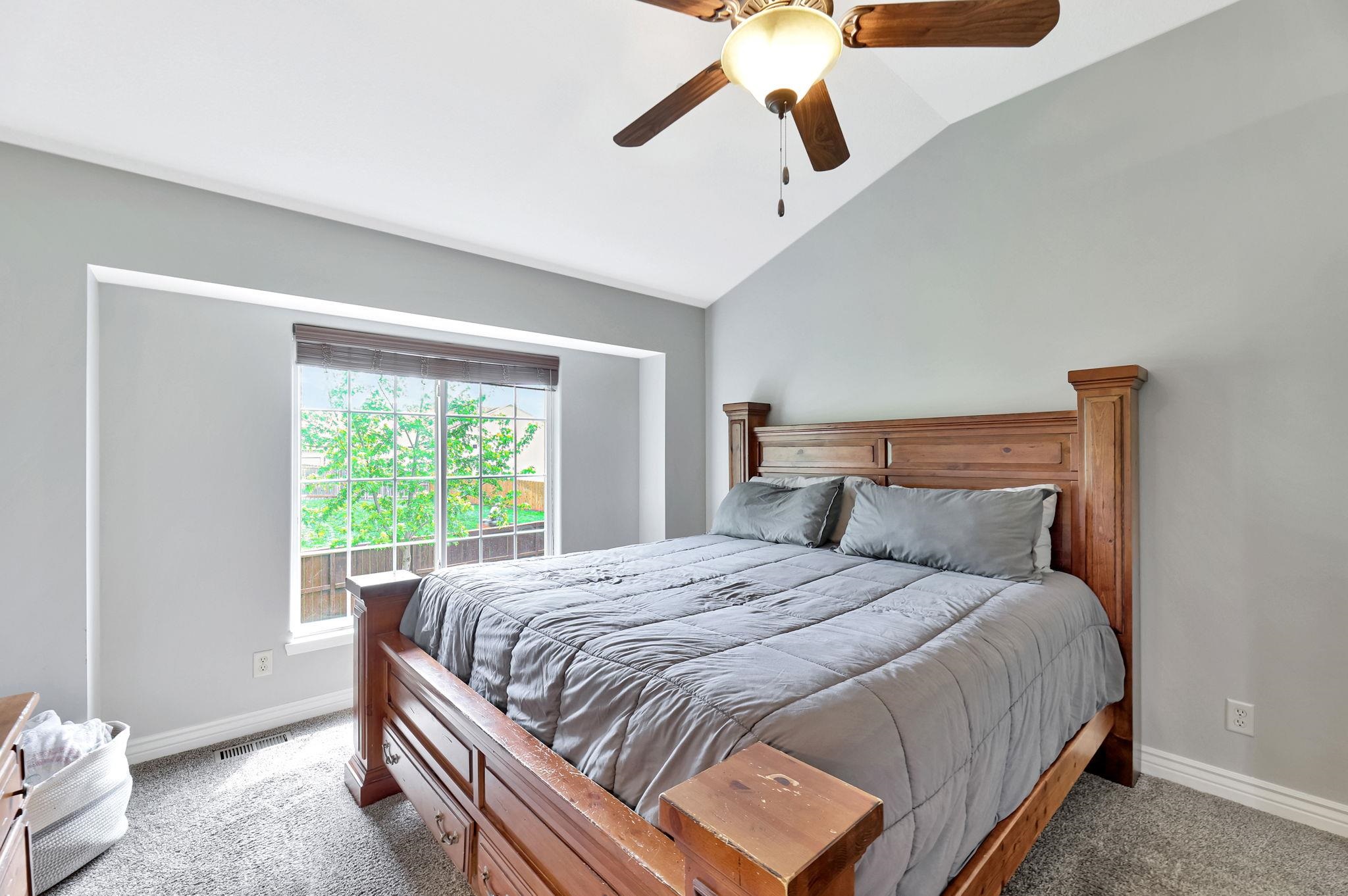 1929 E Cedar Tree Ct, Park City, Kansas image 13