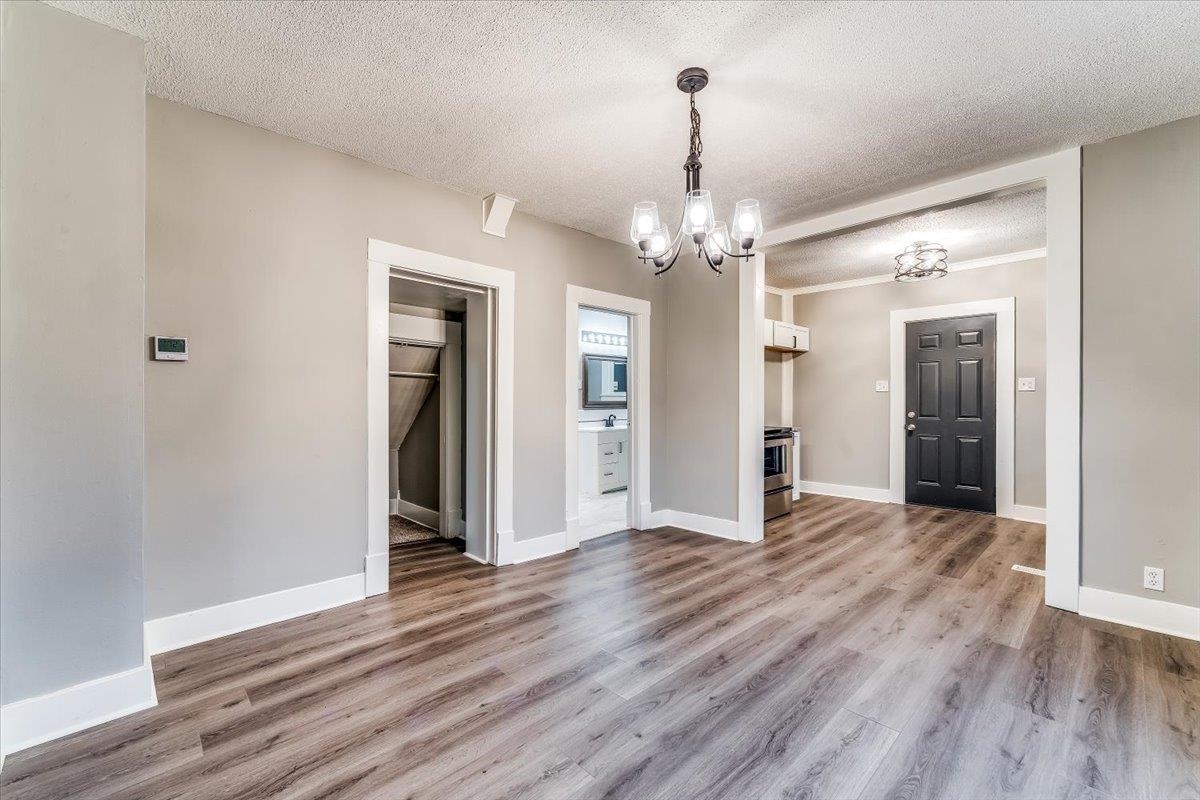 Wichita, Kansas 67204, United States, 3 Bedrooms Bedrooms, ,2 BathroomsBathrooms,Residential,Pending,67671