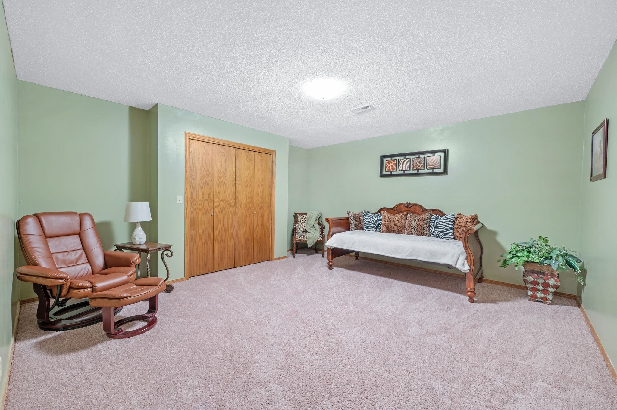 12206 W Hunters View St, Wichita, Kansas image 29
