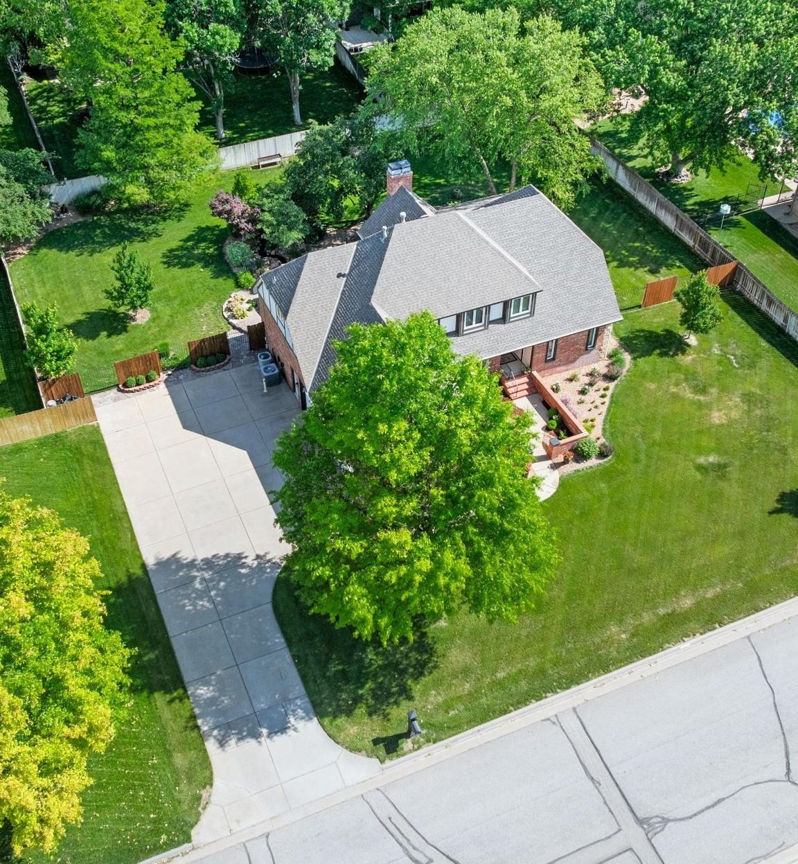 12206 W Hunters View St, Wichita, Kansas image 2