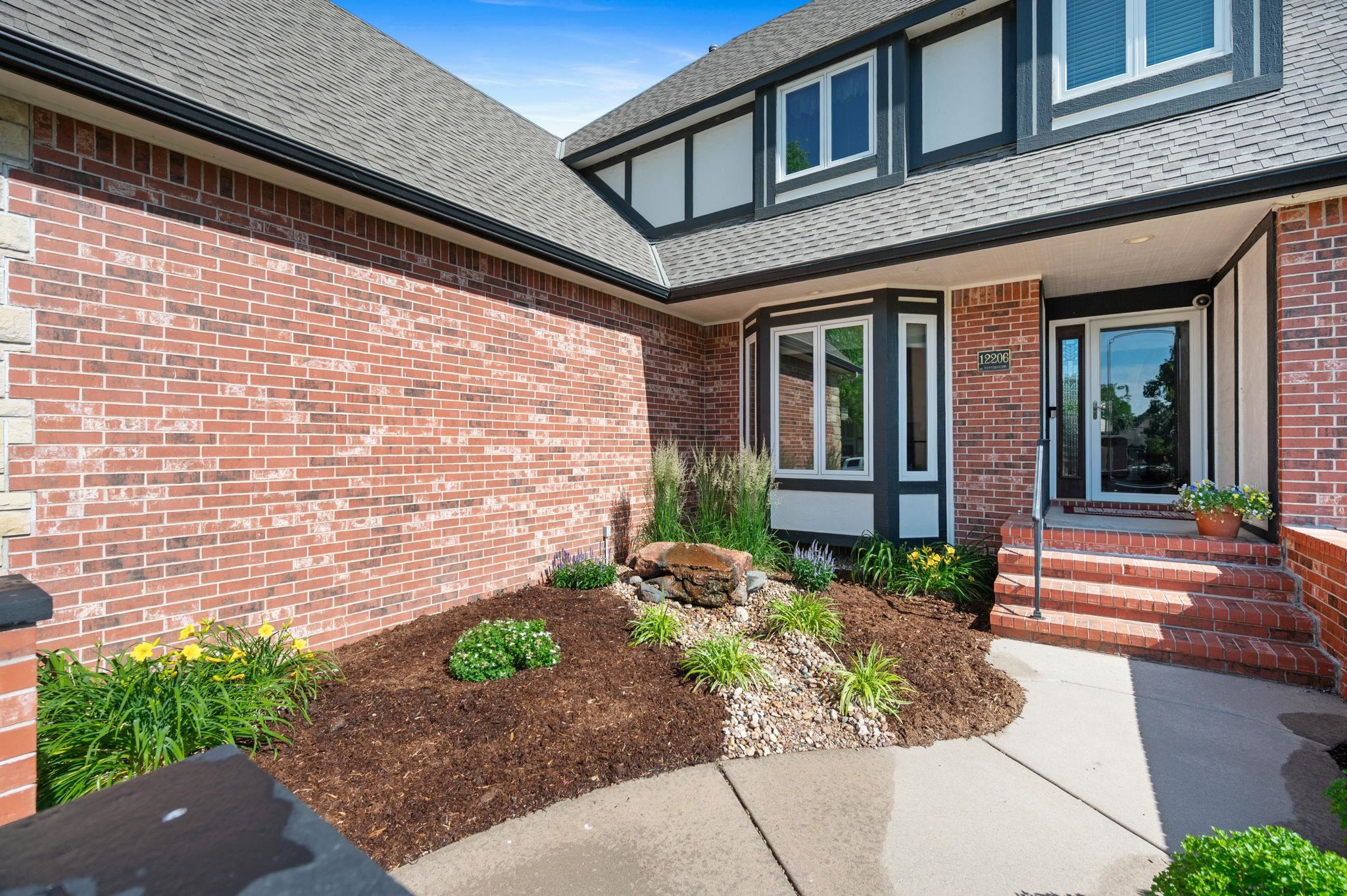 12206 W Hunters View St, Wichita, Kansas image 4
