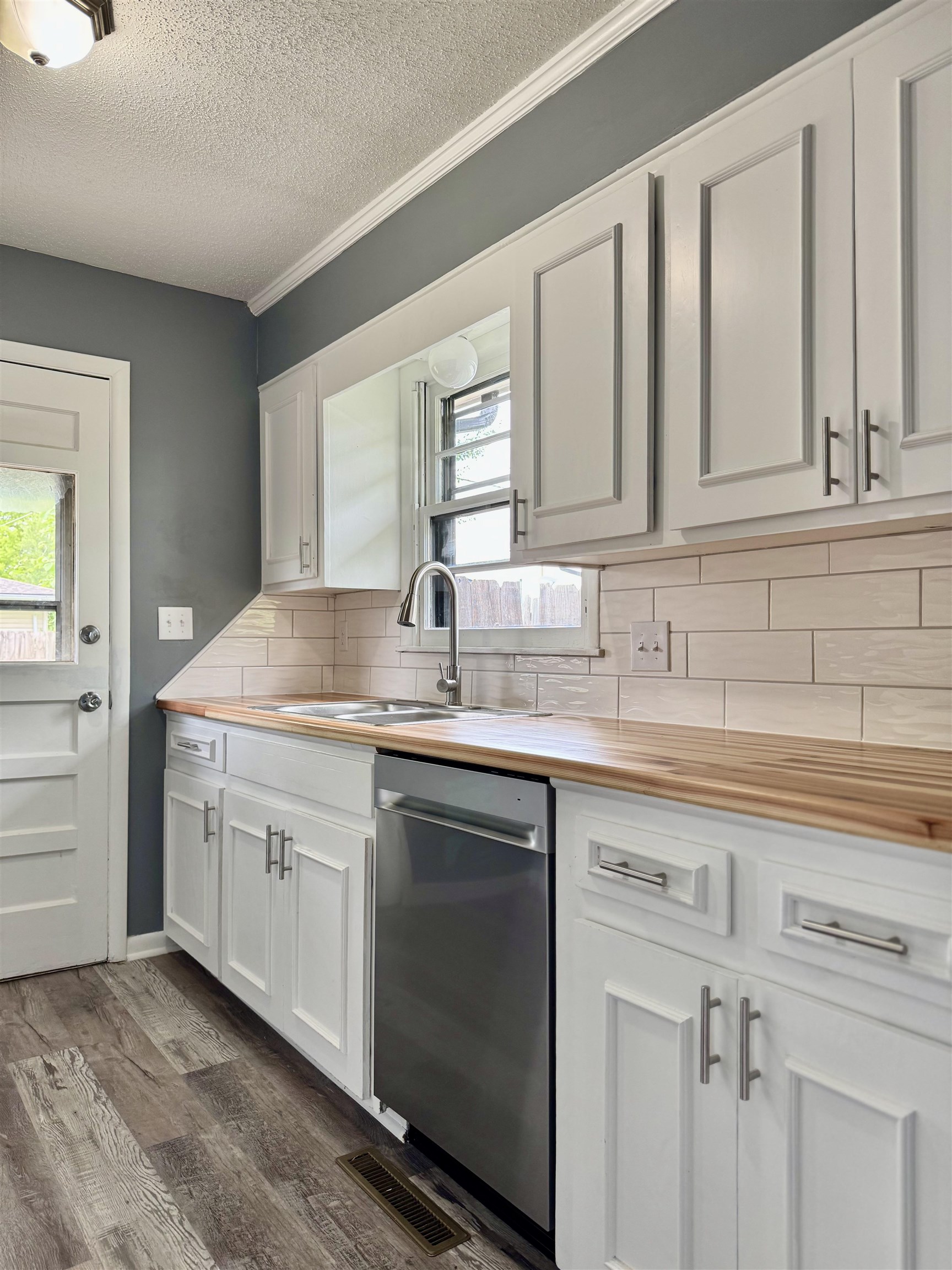 1202 W Casado St, Wichita, Kansas image 3
