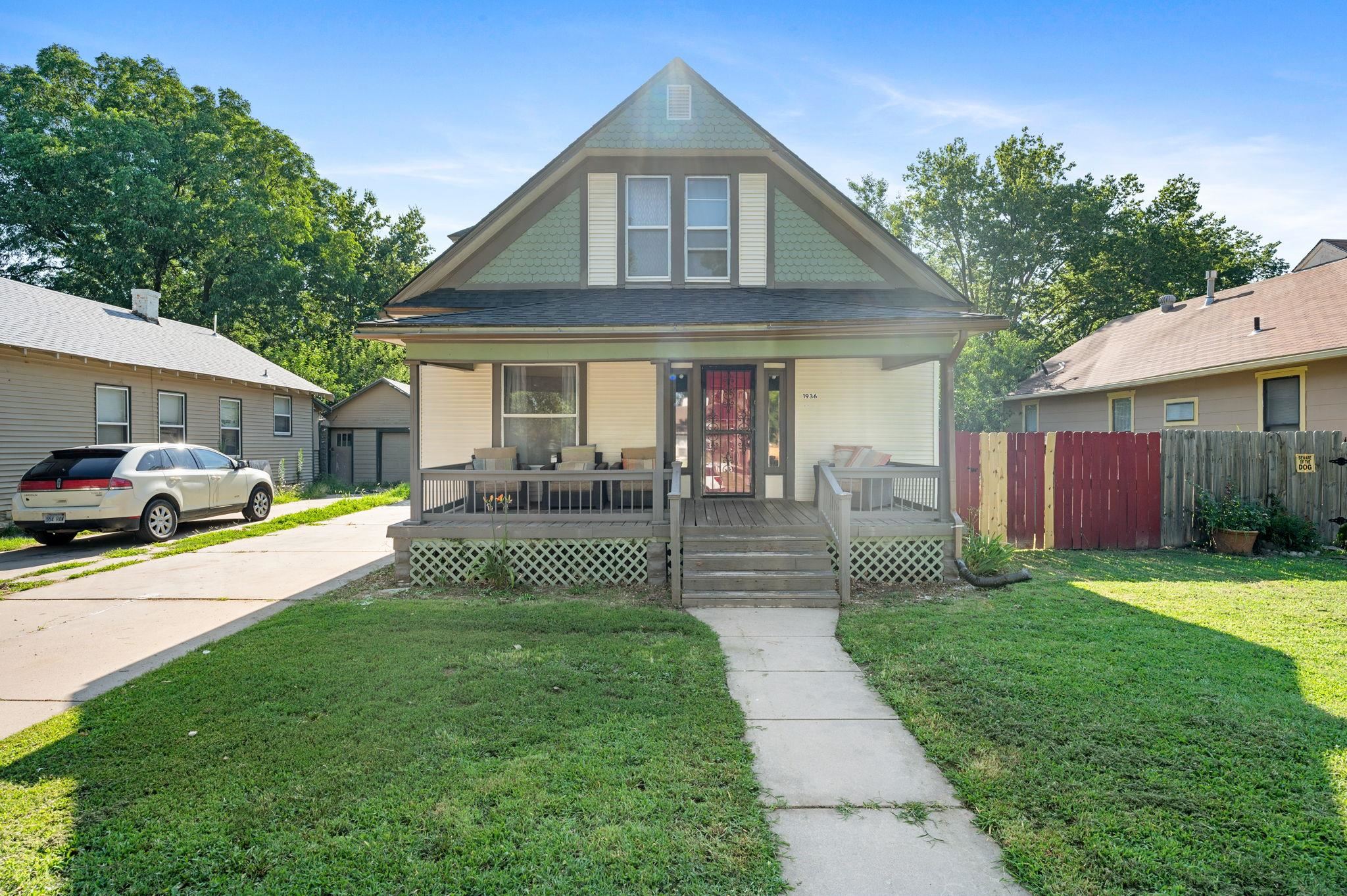1936 N Wellington Pl, Wichita, Kansas image 1
