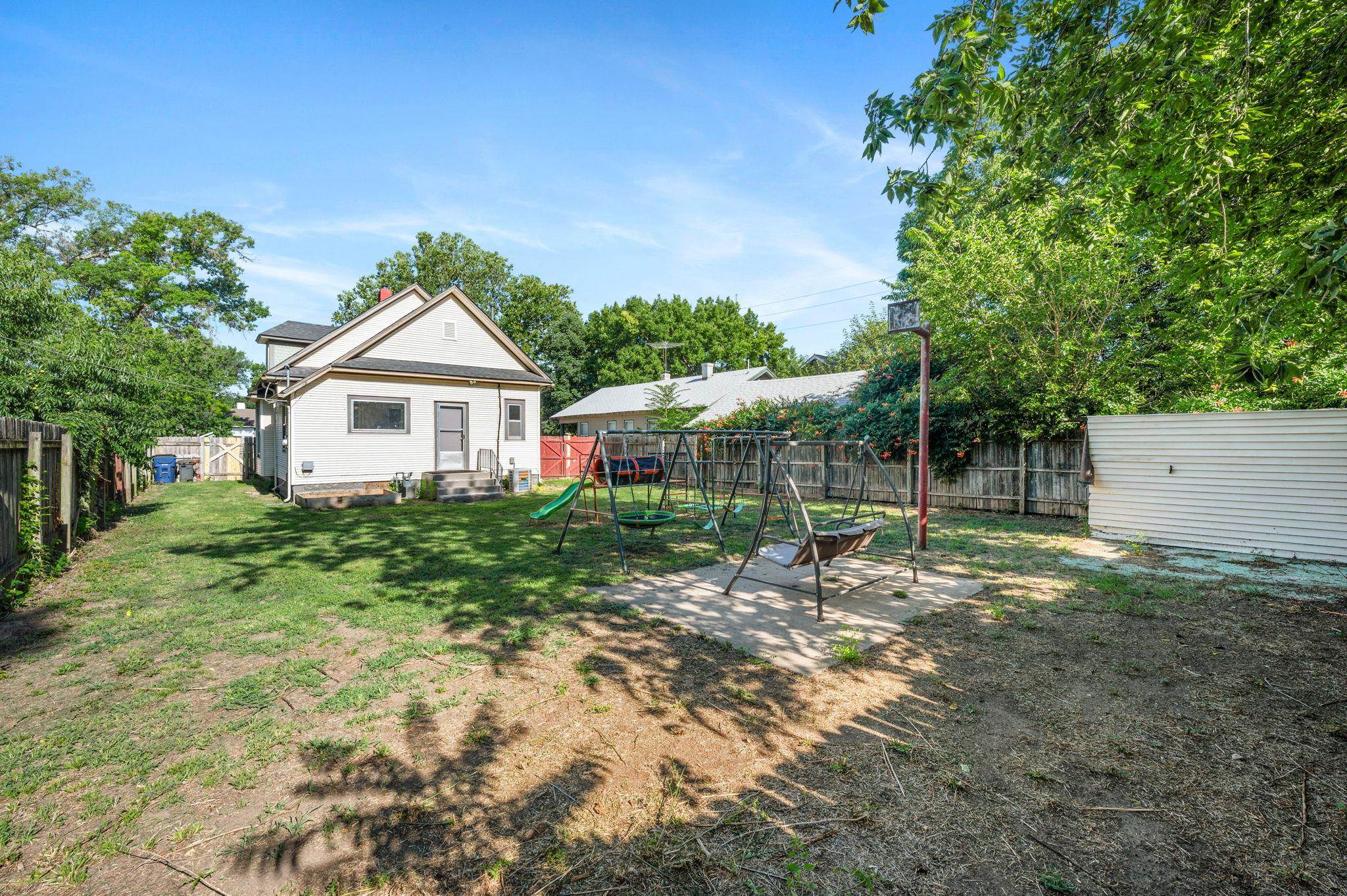 1936 N Wellington Pl, Wichita, Kansas image 31
