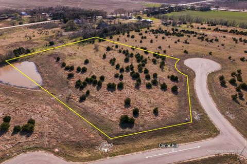 Vacant Land For Sale - 4.09+/- ACRES Cedar Hill Cir<br/> Valley Center, KS 67147
