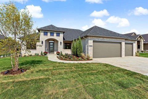 Homes For Sale - 1838 W Harborlight St<br/> Wichita, KS 67204