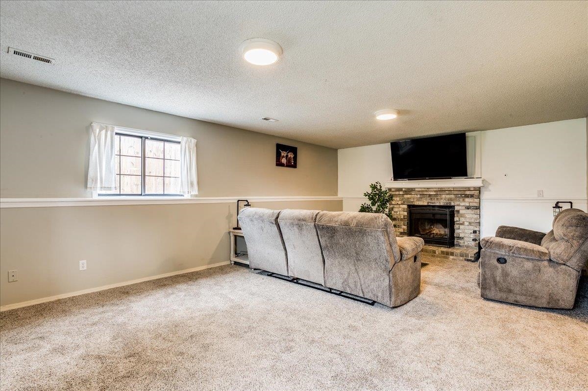 3744 N Rushwood Ct, Wichita, Kansas image 18