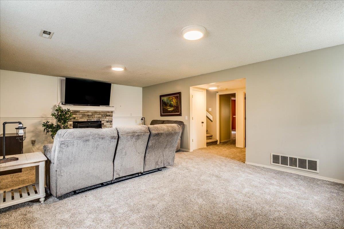3744 N Rushwood Ct, Wichita, Kansas image 19