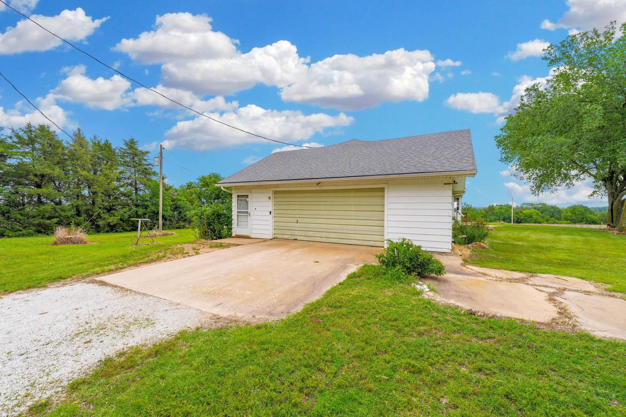 875 S Geuda Springs Rd, Geuda Springs, Kansas image 28