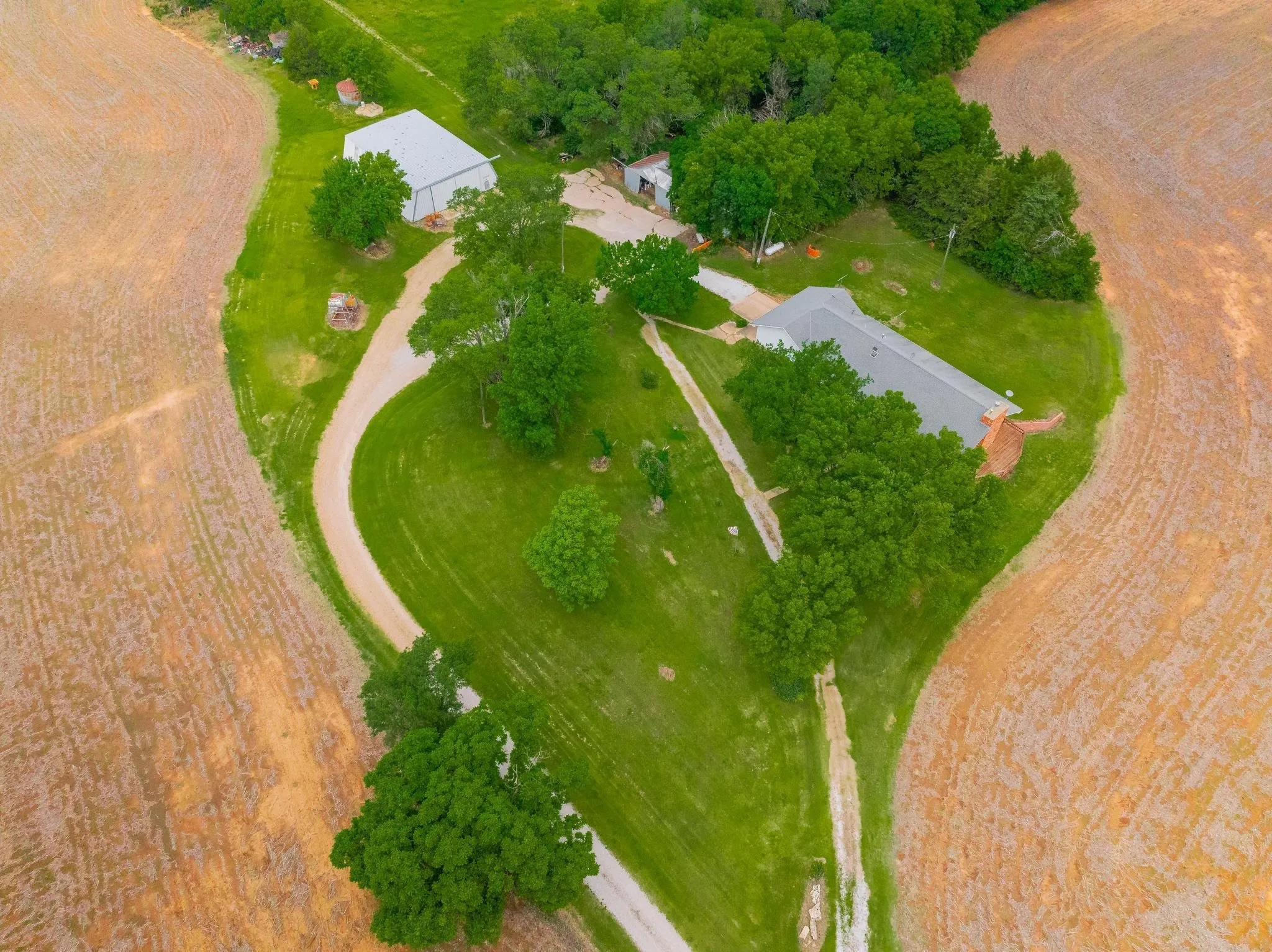 Geuda Springs, Kansas 67051, United States, 4 Bedrooms Bedrooms, ,2 BathroomsBathrooms,Residential,Active,146702