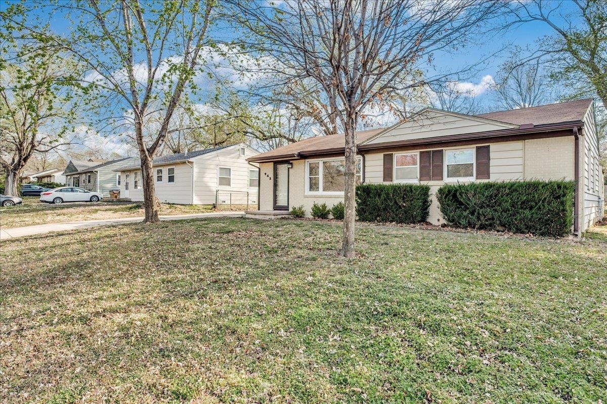 942 N Westview Dr, Derby, Kansas image 4