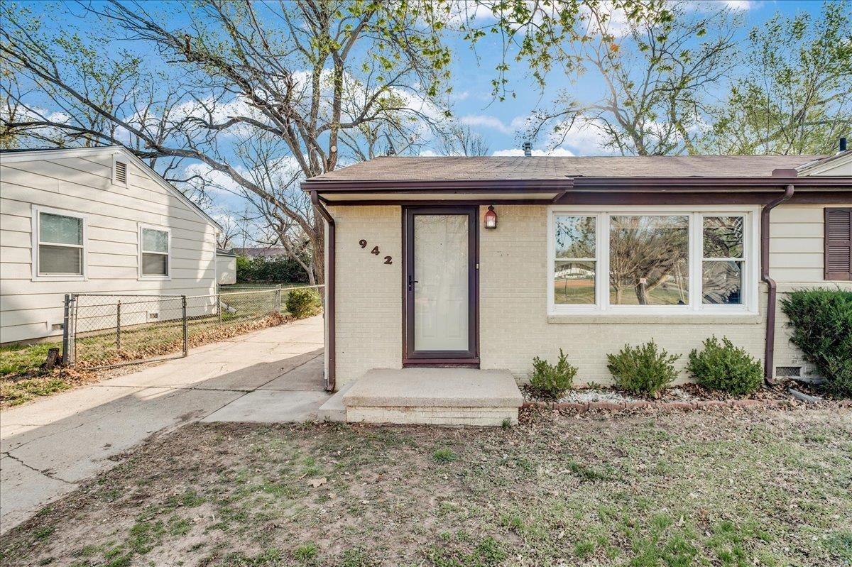 942 N Westview Dr, Derby, Kansas image 3