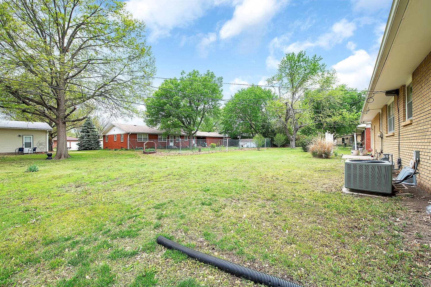 309 Alice Ave, Newton, Kansas image 9