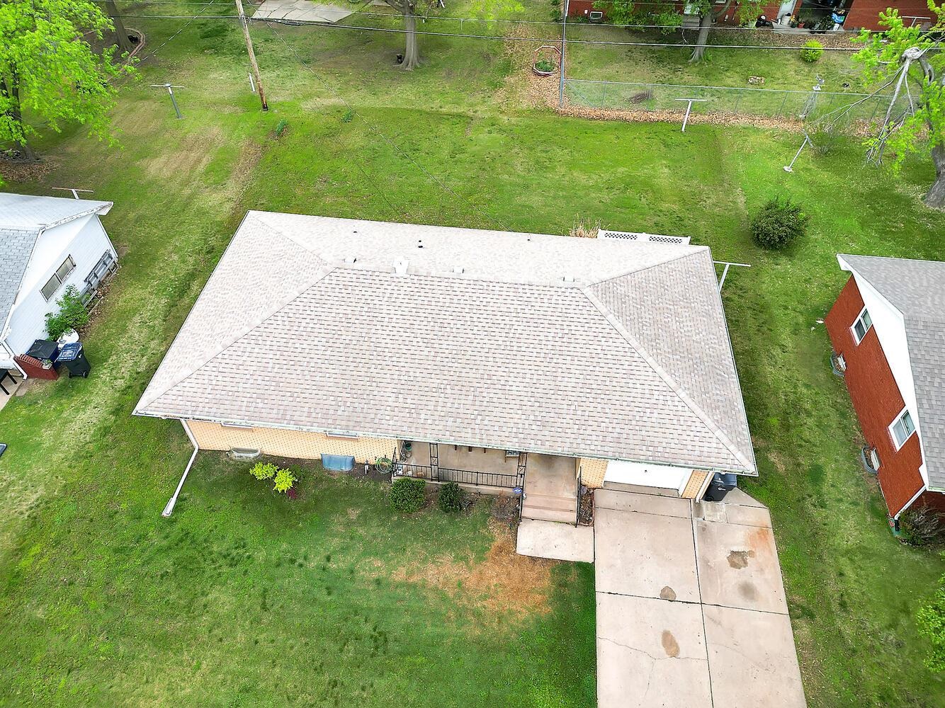309 Alice Ave, Newton, Kansas image 6