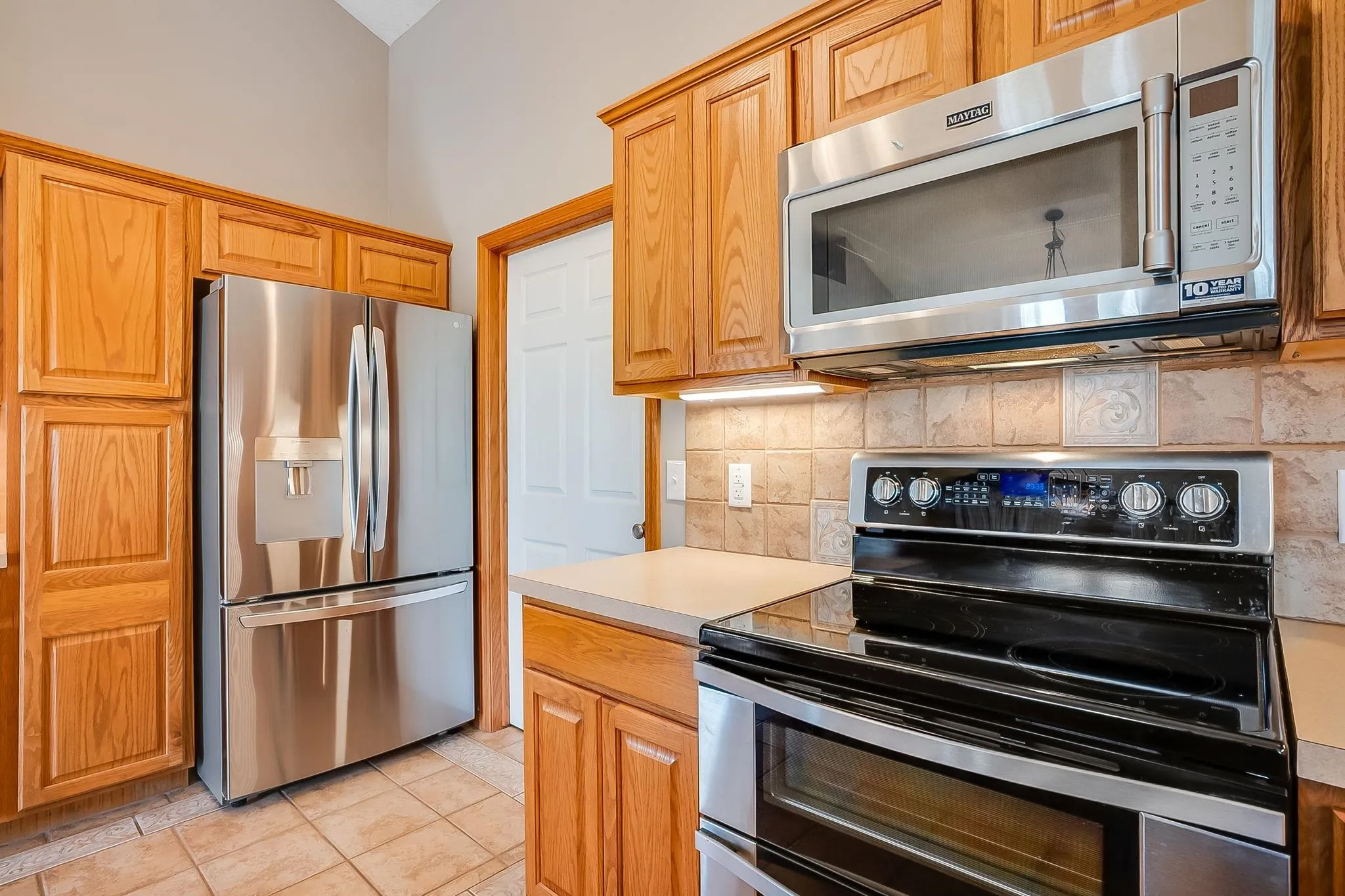 Wichita, Kansas 67210, United States, 3 Bedrooms Bedrooms, ,3 BathroomsBathrooms,Residential,Active,218836