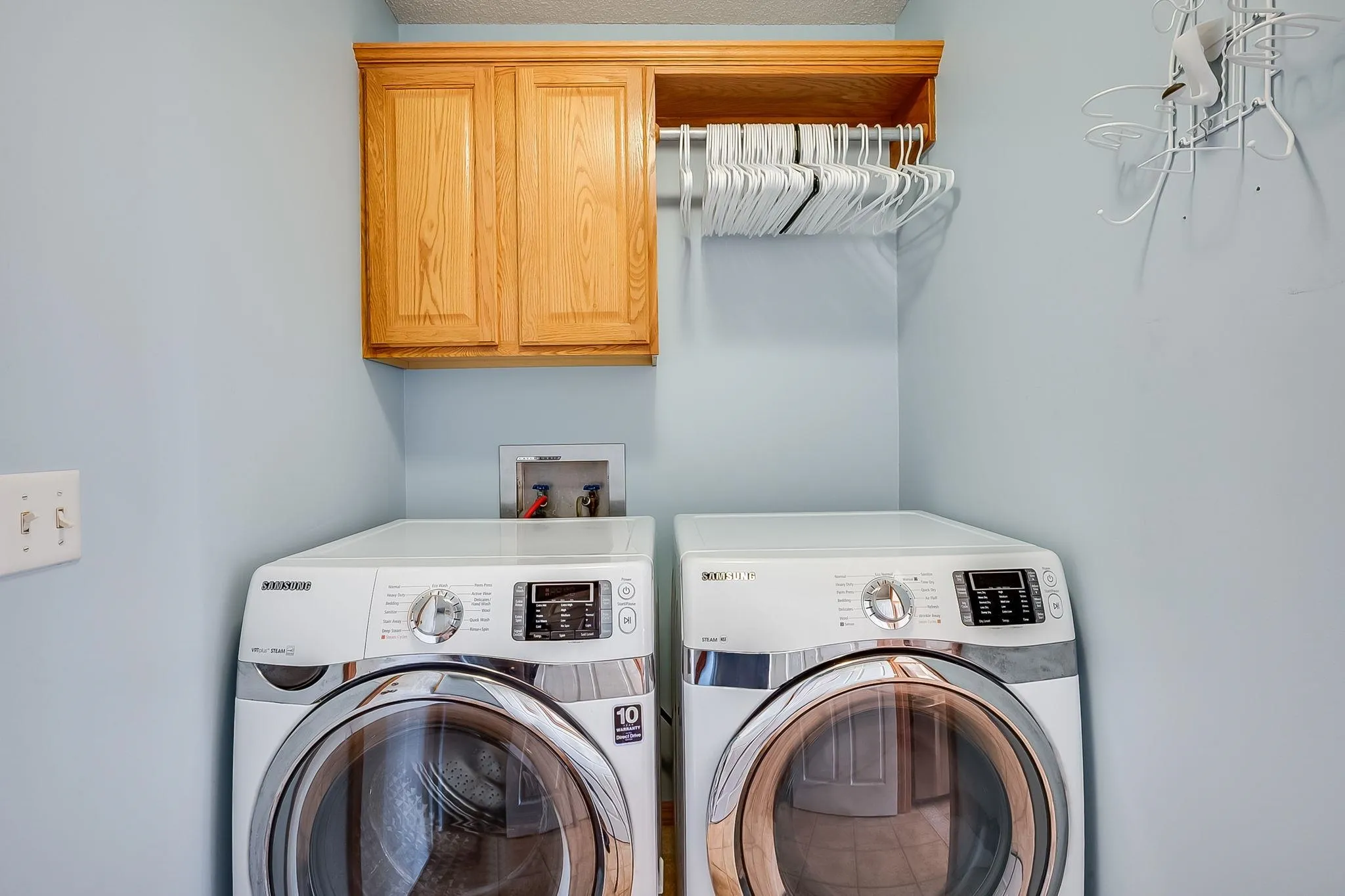 Wichita, Kansas 67210, United States, 3 Bedrooms Bedrooms, ,3 BathroomsBathrooms,Residential,Active,218836