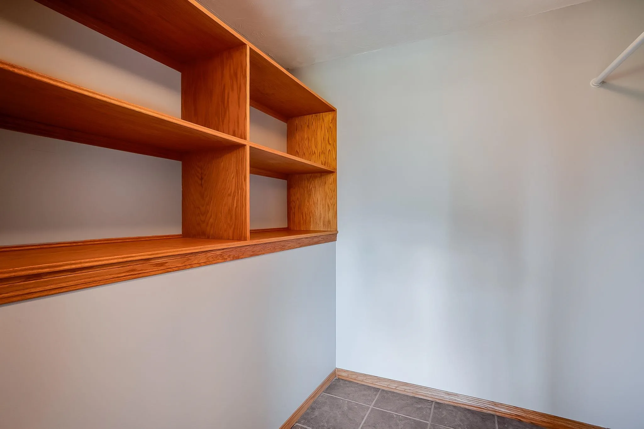 Wichita, Kansas 67210, United States, 3 Bedrooms Bedrooms, ,3 BathroomsBathrooms,Residential,Active,218836