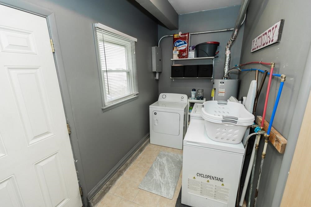 808 E Ellsworth Ave, Salina, Kansas image 11