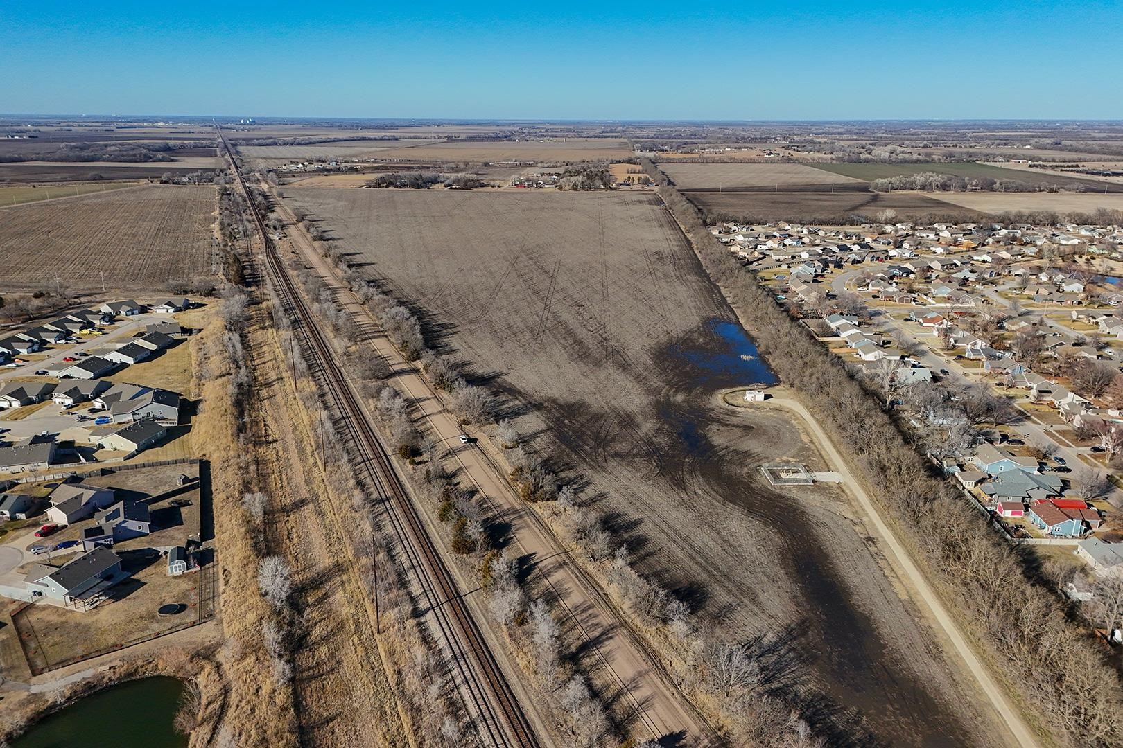 30+/- Acres On Interurban Dr, Valley Center, Kansas image 2