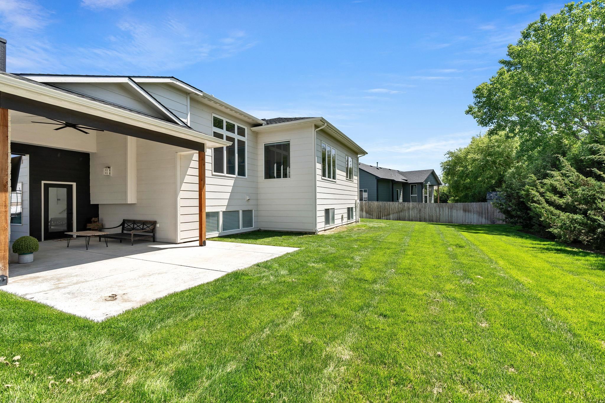 1605 N Lakeside Dr, Andover, Kansas image 32