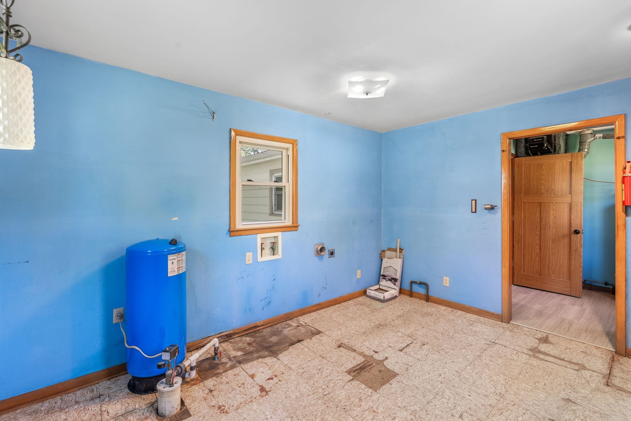 600 S Atherton Ave, Maize, Virginia image 17