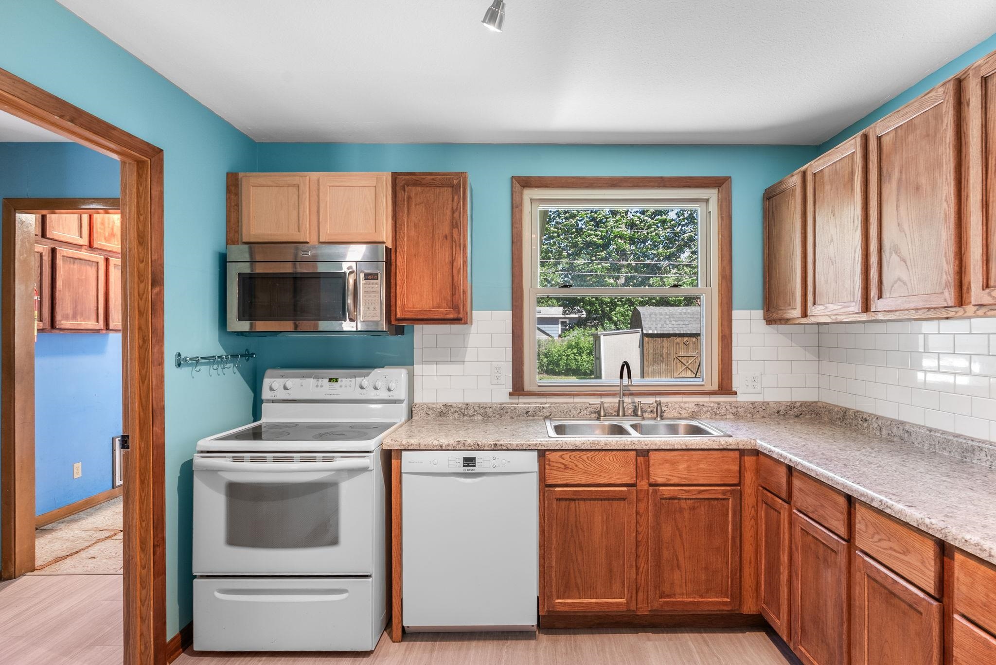 600 S Atherton Ave, Maize, Virginia image 7