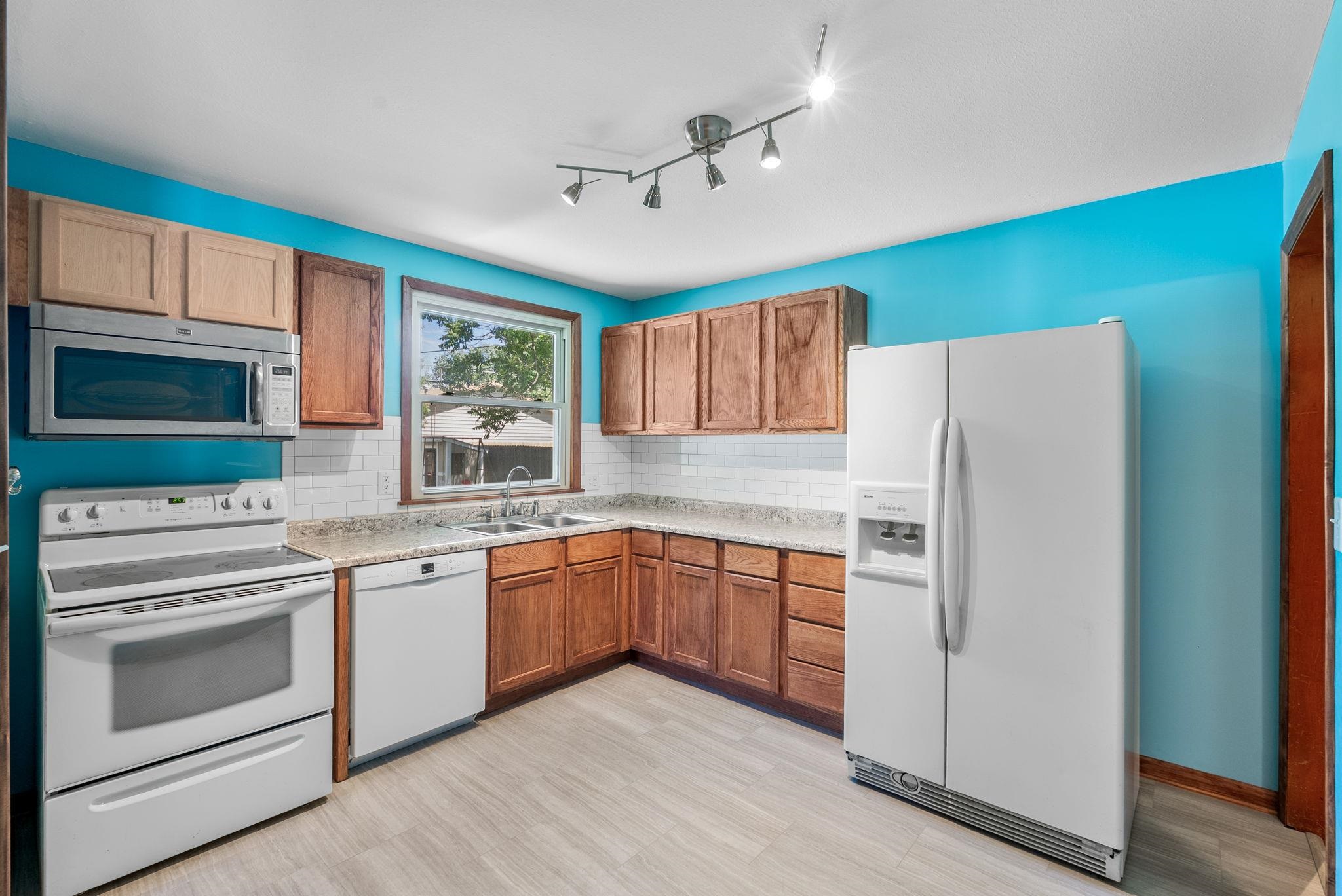 600 S Atherton Ave, Maize, Virginia image 5